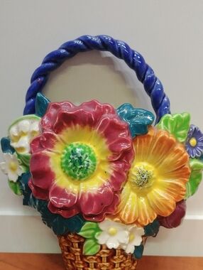 Vintage Japanese Maruhon Ware Ceramic Flower Basket Wall Pocket W/ Small Repair